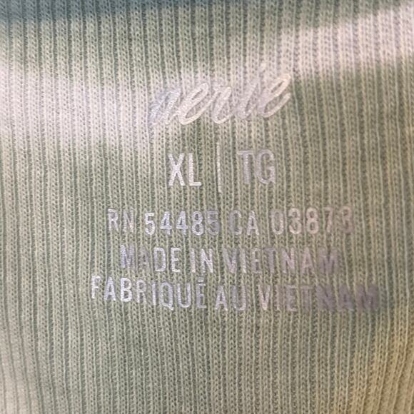 Aerie NWT Light Green White Tie Dye Stripe High Neck Ribbed Muscle Tank Top XL - Picture 6 of 10